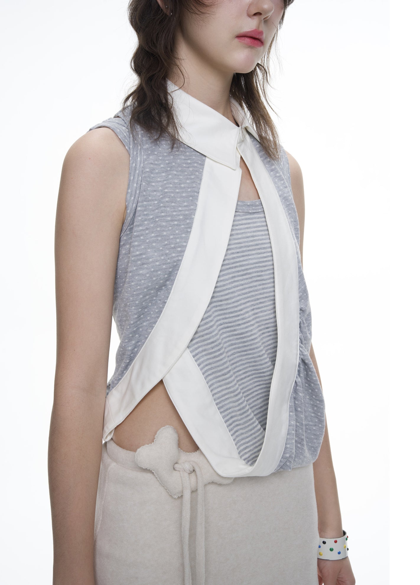 Polka dot print fake two piece design vest