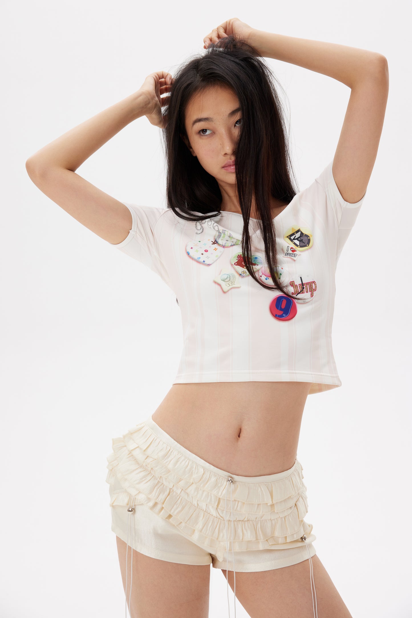 Satin pleated cake shorts ﻿