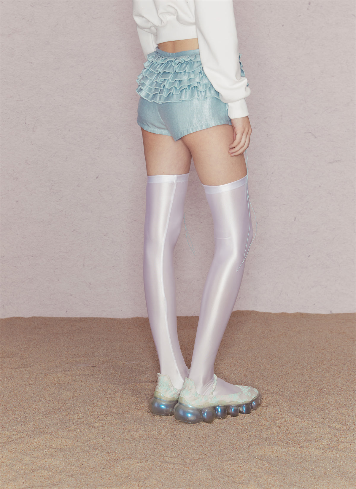 Satin pleated cake shorts ﻿